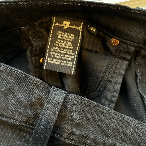 7 FOR ALL MANKIND BLACK MID RISE SKINNY JEANS Size 28 - Picture 4 of 7